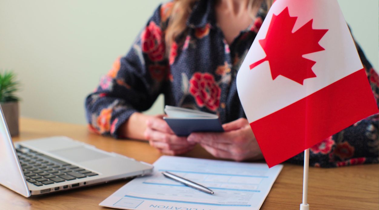 Dau-tu-dinh-cu-Canada-giai-phap-tiet-kiem-chi-phi-cho-con-du-hoc-moi-nam