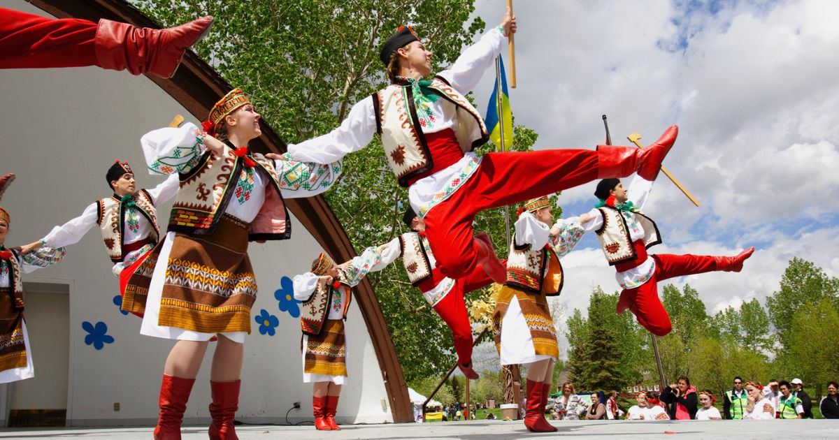 van-hoa-canada
